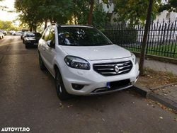 Culoarealb Utilizat 2012 Renault Koleos Luxe SUV | 7.800 EUR (Preț bun)