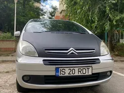 Argint Utilizat 2010 Citroën Xsara Picasso Comfort Monovolum | 1.750 EUR