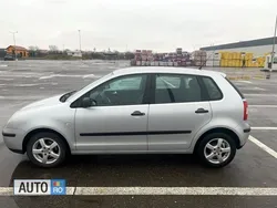 Argintiu Utilizat 2003 VW Polo Berlinǎ | 1.800 EUR (Preț bun)