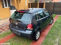 Gri Utilizat 2005 VW Polo Trendline | 2.100 EUR (Preț OK)