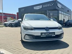Alb Utilizat 2024 VW Golf VIII Life Hatchback | 21.950 EUR (Preț OK)