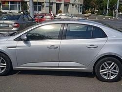 Culoaregri Utilizat 2020 Renault Mégane IV Zen Berlinǎ | 12.000 EUR (Preț OK)