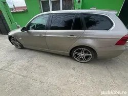 Argintiu Utilizat 2007 BMW 325 Break | 3.500 EUR