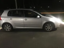 Gri Utilizat 2004 VW Golf IV Hatchback | 3.150 EUR (Preț OK)