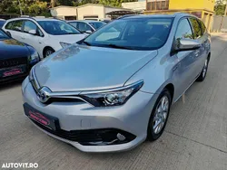 Culoareargint Utilizat 2017 Toyota Auris Hybrid Sol Break | 10.999 EUR (Preț bun)