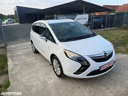 Alb Utilizat 2015 Opel Zafira Tourer drive Monovolum | 7.890 EUR