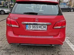 Mercedes B180