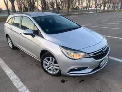 Argintiu Utilizat 2017 Opel Astra Break | 5.590 EUR (Preț bun)