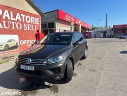 Culoaremaro Utilizat 2015 VW Touareg SUV | 16.000 EUR (Super Preț)