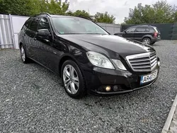 Negru Utilizat 2011 Mercedes E200 Break | 7.700 EUR