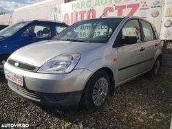 Culoareargint Utilizat 2006 Ford Fiesta Hatchback | 1.999 EUR (Scump)