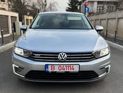 Gri Utilizat 2018 VW Passat GTE Berlinǎ | 17.550 EUR (Preț bun)