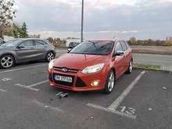 Roșu Utilizat 2011 Ford Focus ST Break | 7.000 EUR (Puțin scump)