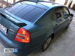 Utilizat 2005 Skoda Octavia Berlinǎ | 5.200 EUR (Scump)