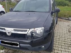 Negru Utilizat 2011 Dacia Duster SUV | 5.100 EUR (Super Preț)