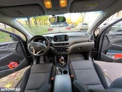 Culoarenegru Utilizat 2020 Hyundai Tucson Style SUV | 15.300 EUR (Preț bun)