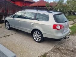 Gri Utilizat 2010 VW Passat Break | 3.000 EUR (Preț bun)