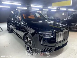 Negru Nouă 2025 Rolls Royce Cullinan SUV | 654.381 EUR