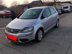 Utilizat 2005 VW Golf Plus Cross Monovolum | 2.900 EUR