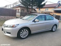 Argint Utilizat 2014 Honda Accord Berlinǎ | 10.600 EUR
