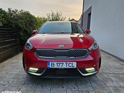 Culoarerosu Utilizat 2018 Kia Niro Vision SUV | 15.950 EUR