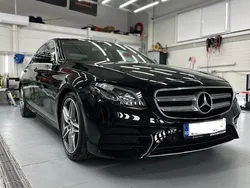 Culoarenegru Utilizat 2018 Mercedes E220 Berlinǎ | 32.990 EUR (Scump)