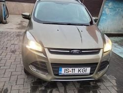 Culoareverde Utilizat 2014 Ford Kuga SUV | 10.800 EUR (Preț OK)