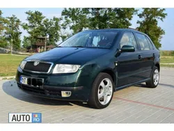 Utilizat 2000 Skoda Fabia Hatchback | 2.499 EUR