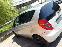 Utilizat 2007 Mercedes A180 Hatchback | 2.300 EUR (Preț bun)