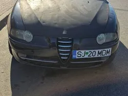 Negru Utilizat 2002 Alfa Romeo 147 Hatchback | 699 EUR