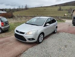 Gri Utilizat 2010 Ford Focus Berlinǎ | 2.700 EUR (Preț OK)