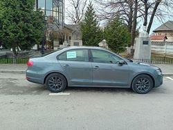 Utilizat 2014 VW Jetta Berlinǎ | 6.400 EUR (Preț bun)