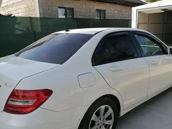 Utilizat 2011 Mercedes 220 Berlinǎ | 7.300 EUR