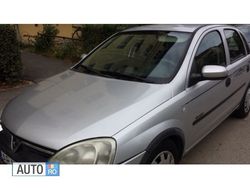Argintiu Utilizat 2003 Opel Corsa Hatchback | 900 EUR (Super Preț)