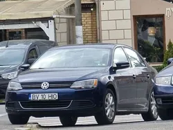 Albastru Utilizat 2014 VW Jetta Berlinǎ | 6.800 EUR (Preț OK)