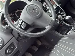 Negru Utilizat 2013 Opel Corsa Enjoy Hatchback | 2.500 EUR (Super Preț)