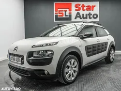 Alb Utilizat 2018 Citroën C4 Cactus PureTech Hatchback | 8.490 EUR