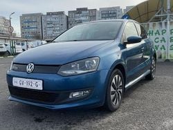 Culoarealbastru Utilizat 2015 VW Polo Highline Hatchback | 5.750 EUR (Preț OK)
