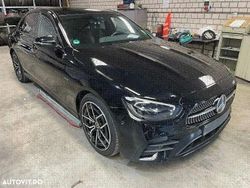 Culoarenegru Utilizat 2021 Mercedes E300 AMG line Berlinǎ | 35.990 EUR (Preț OK)