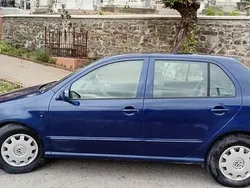 Utilizat 2002 Skoda Fabia Berlinǎ | 650 EUR (Super Preț)