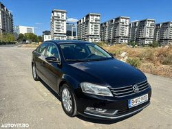 Culoarenegru Utilizat 2013 VW Passat Comfortline Berlinǎ | 9.900 EUR (Puțin scump)