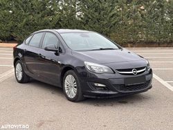 Culoarenegru Utilizat 2013 Opel Astra Enjoy Berlinǎ | 5.290 EUR (Puțin scump)