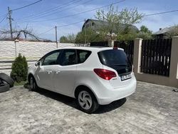 Alb Utilizat 2016 Opel Meriva Monovolum | 5.999 EUR (Scump)