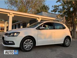 Alb Utilizat 2015 VW Polo Hatchback | 6.158 EUR (Super Preț)