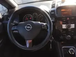 Utilizat 2011 Opel Zafira Monovolum | 3.600 EUR (Preț OK)