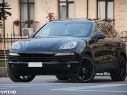 Culoarenegru Utilizat 2011 Porsche Cayenne SUV | 17.500 EUR