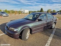 Culoarealte culori Utilizat 2002 BMW 318 Hatchback | 2.500 EUR