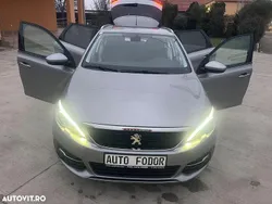 Gri Utilizat 2018 Peugeot 308 Allure Break | 6.890 EUR (Preț bun)