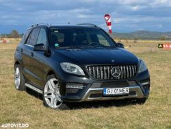 Culoarenegru Utilizat 2012 Mercedes ML350 SUV | 16.900 EUR (Puțin scump)
