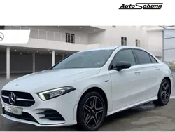 Utilizat 2021 Mercedes A250 AMG line | 25.990 EUR